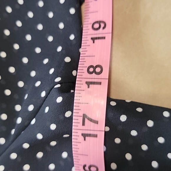 apostrophe size 4 Navy Blue White Polkadot LS Blouse - Picture 8 of 11